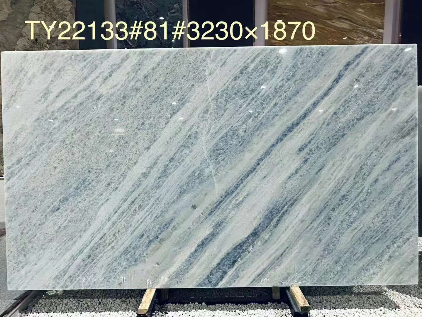 Cristallo Sweet Quartzite Slabs