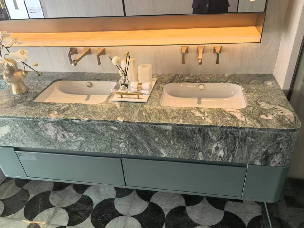 Landscape Green Marble