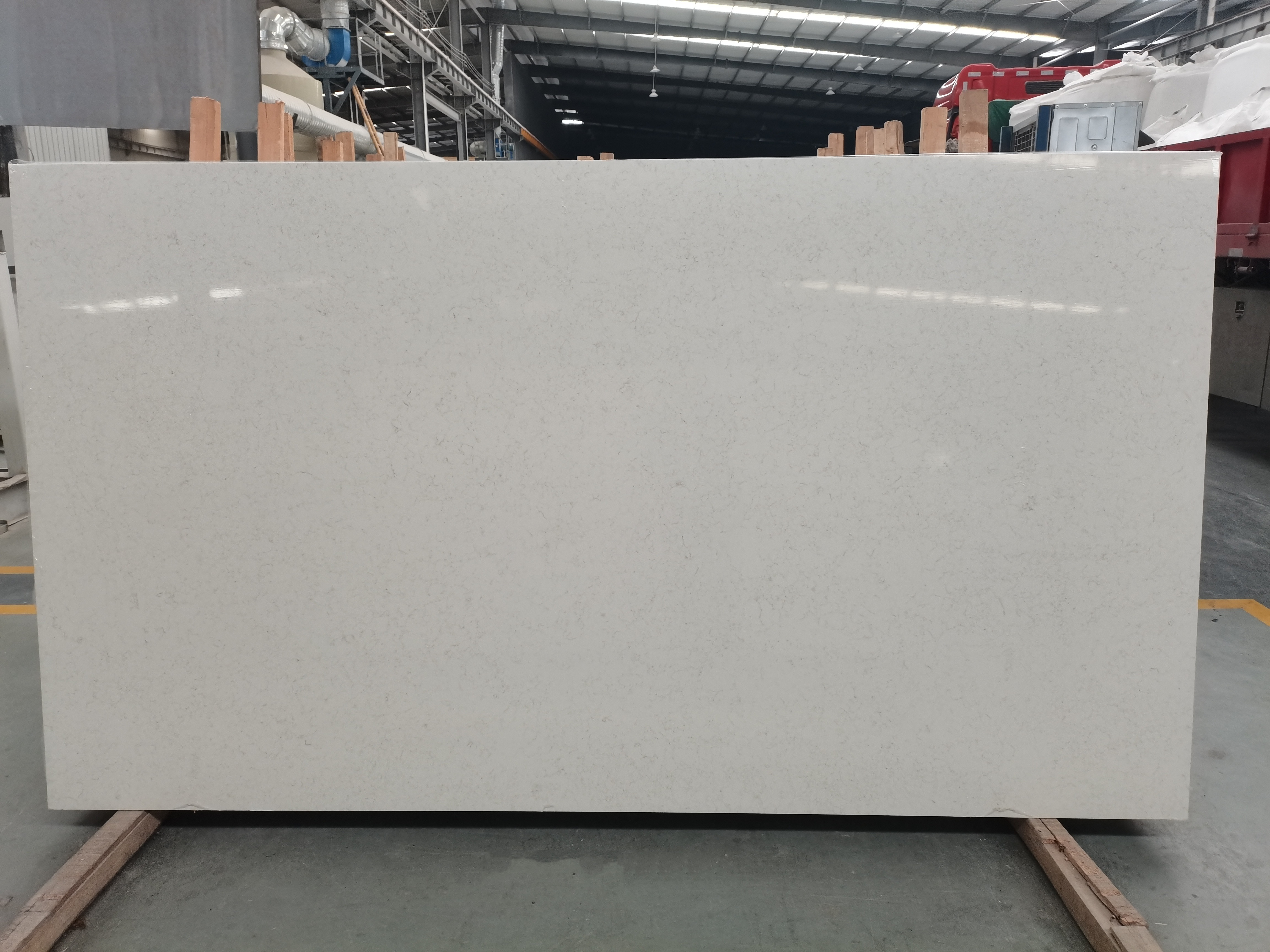 4032 Coarse Carrara Marble Quartz Slab