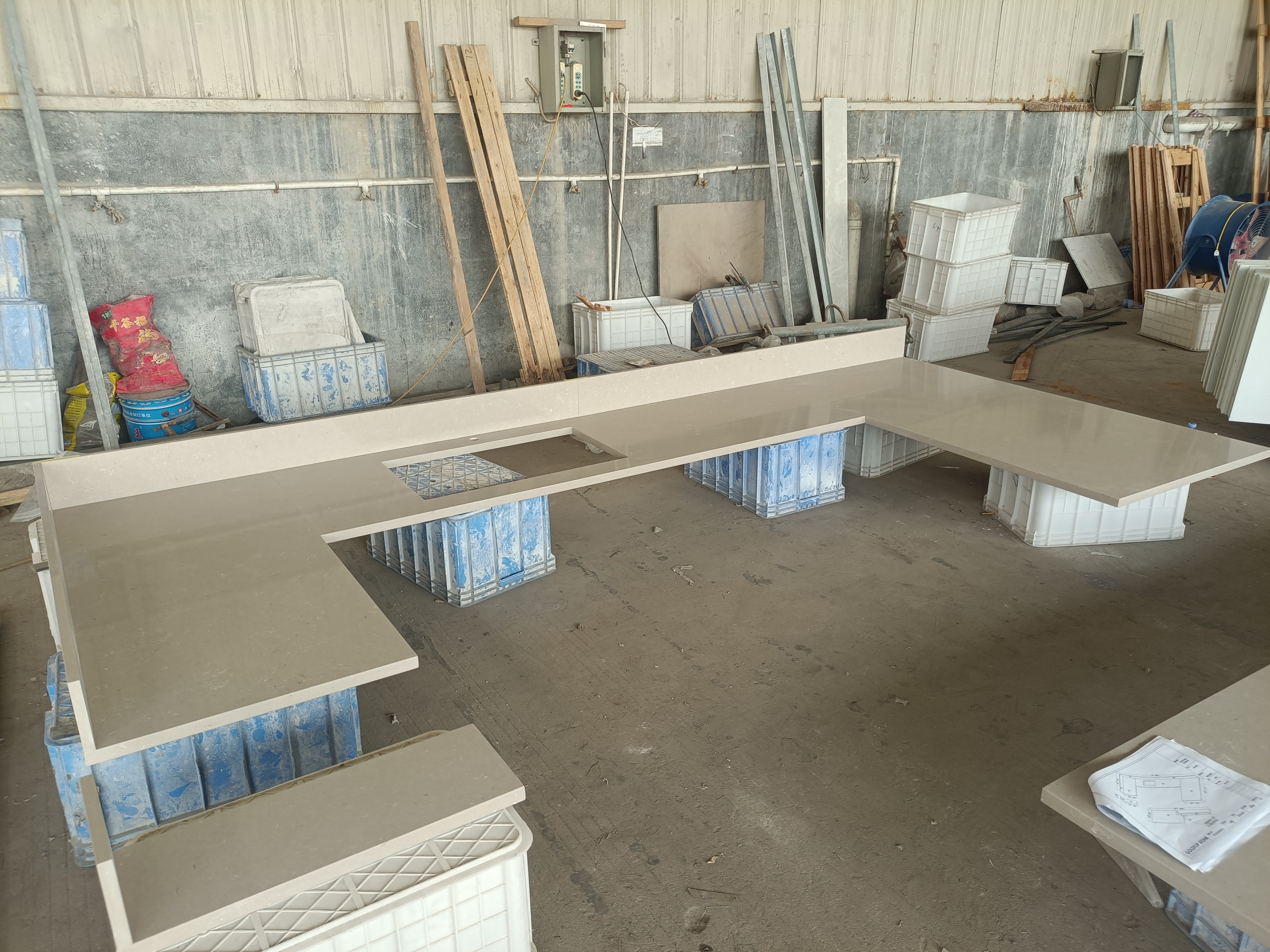 4056 Frech Beige Marble Quartz Slab