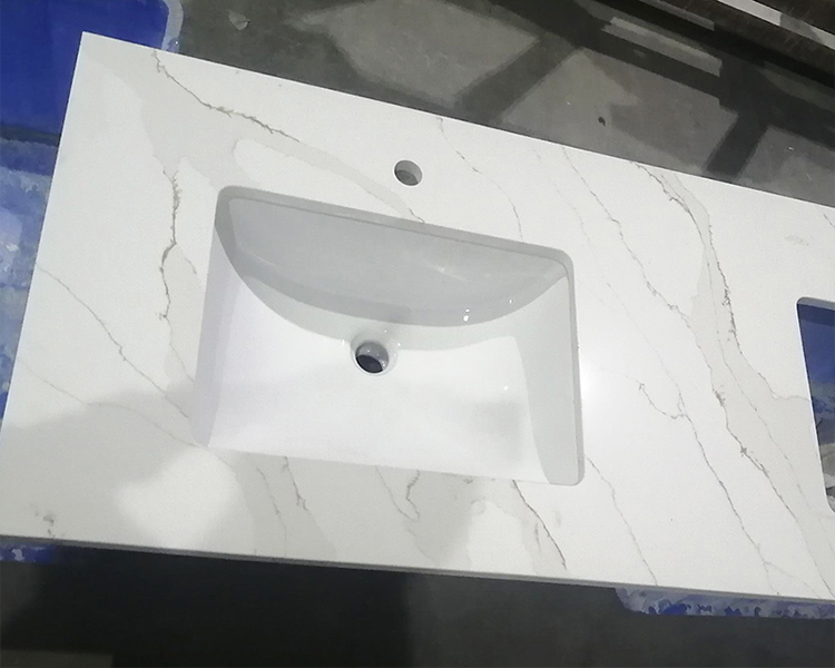 5054 Sandro White Calacatta Quartz Countertops Supplier