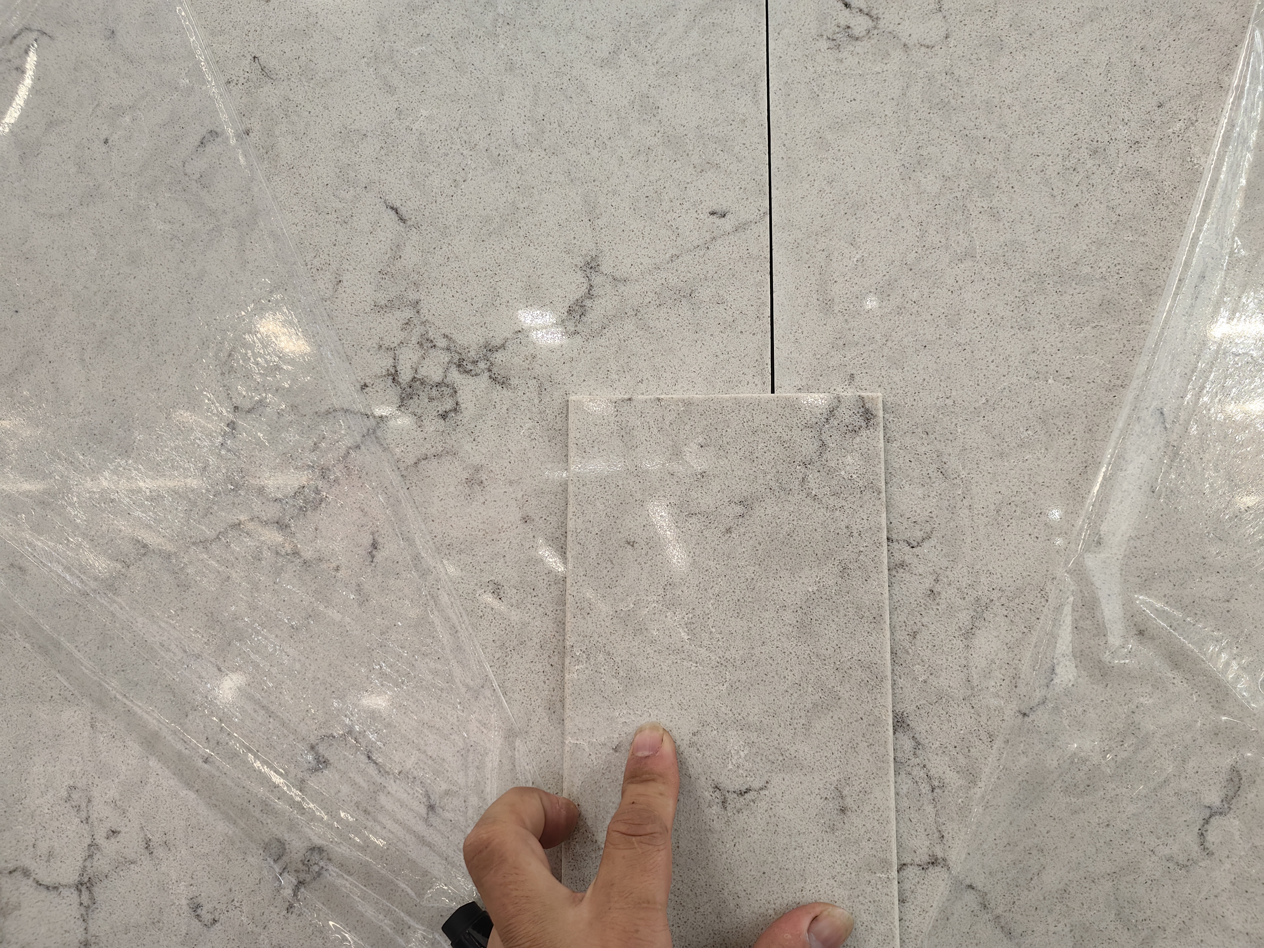 4050 French Drif Quartz Slabs